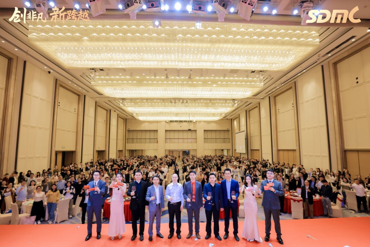 ����ͻ��-��������ݻ���_MG������Ϸ